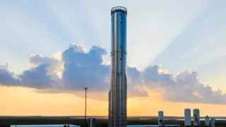 Starship V3 Engine Fire Sparks at Texas Test Site Ahead of May Launch