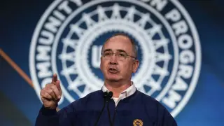 Federal monitor accuses UAW chief of retaliation and personal conflicts of interest