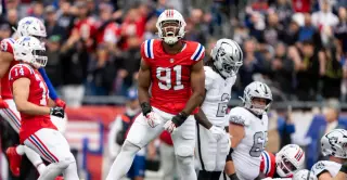 Patriots' 45-17 Victory Over Raiders Highlights Maye's Return and Roster Depth