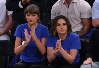 Taylor Swift Joins Celeb Crowd at NBA Finals Game 4