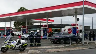 Suspect arrested after drive-by shooting in Paris suburbs kills one and injures four