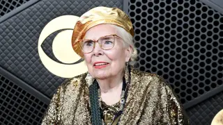 Joni Mitchell Officially Sworn In as U.S. Citizen After 62 Years