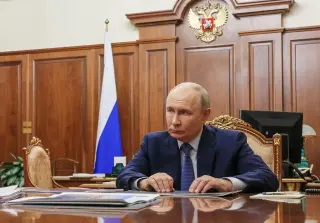 Donbas deadline slips again as Moscow slows advance and Kyiv braces for winter