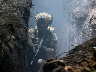 At Ukraine’s front edge, drone-dominated lines turn 300 meters into a week-long wait