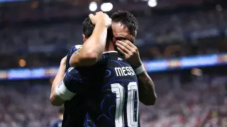 Argentina Advances to World Cup Final with Late Drama Over England