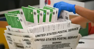 USPS Pushes New Mail-Voting Rules Ahead Despite Internal Warnings