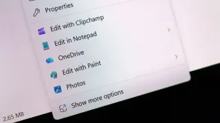 Windows 11 gains customizable context menus with a Windows 10-style vertical layout option