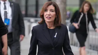 Hochul signs union-deception crackdown, drawing free-speech backlash