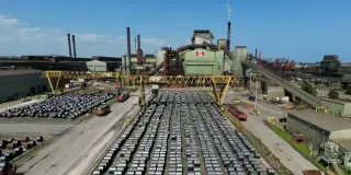 Steel Gains, Autos Lag as US-Canada Trade Tensions Reignite