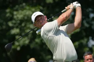McIlroy bolts into five-way BMW lead as Scheffler struggles