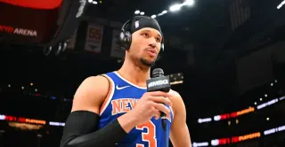 Knicks ride spacing and resilience to even the series in Game 4