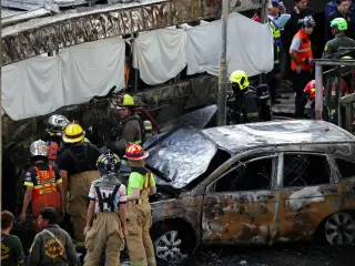 Bangkok Freight Train Hits Bus, Killing at Least Eight and Wounding Dozens