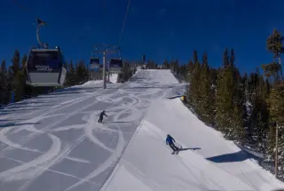 Colorado skiers accuse ski-resort giants of cartel-like pricing