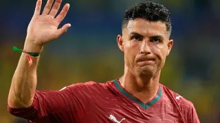 Portuguese FA suspends Ronaldo for 20 days after camp walkout