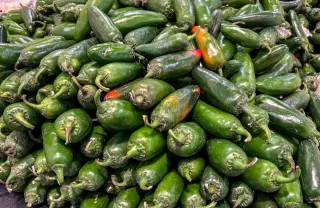 H-E-B Pulls 35+ Jalapeño-Linked Items Over Salmonella Outbreak