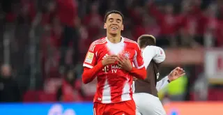 Bayern Run Riot in 5-0 Win Over St. Pauli, Musiala Among Standouts