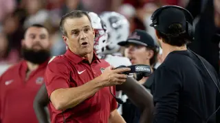 South Carolina’s 49-18 Loss to Alabama Deepens Crisis for Beamer