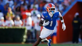 Gators Face Critical Availability Decisions Ahead of No. 1 Texas Showdown