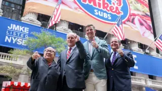 Tepid Debuts for Jersey Mike’s and Reformation Signal Cautious Consumer IPO Mood
