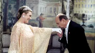 Julie Andrews Declines Princess Diaries 3, Says She's Retired From Acting