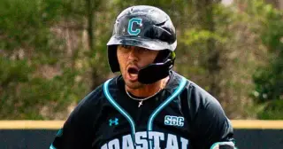 USC adds Walker Mitchell, transfer infielder and Gamecock QB’s son, as Schnall era begins
