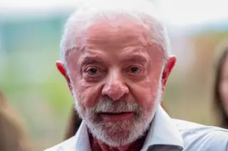 Brazil Abolishes Six-Day Workweek in Major Labor Win for Lula Ahead of Runoff