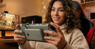 Belkin's Charging Grip adds 10,000mAh to Switch 2 for longer playtime
