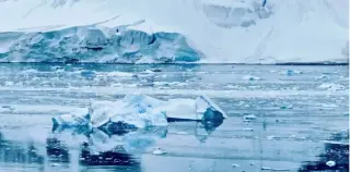 Antarctic Ice Loss Committed Despite Emission Cuts, New Study Finds