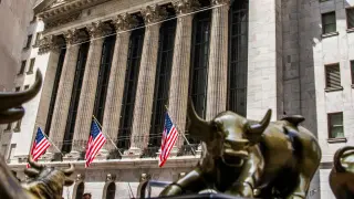 Standard Chartered backs a crypto with 25x upside to ride the tokenization wave