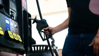 Oil Giants Post Record Profits as US Drivers Face Highest Gas Costs in History