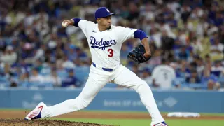 Edwin Díaz Reclaims Dodgers Closer Role on Return
