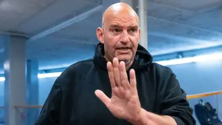 Pennsylvania Dems Plot 2028 Challenge to Fetterman Amid Internal Dissent