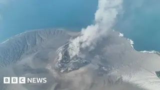 Anak Krakatau eruption shuts Indonesian airports, stranding 340,000 travelers