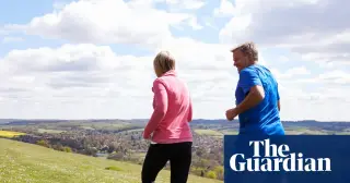 Longer Work Hours Linked to Obesity, Renewing UK Four-Day Week Debate