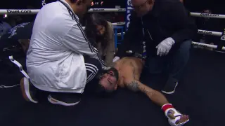 Late Replacement Delivers First-Round TKO as Perry Dislocates Shoulder