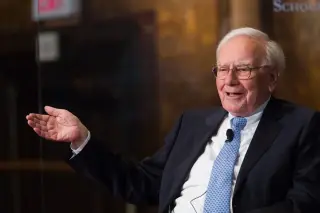 Buffett's Crash Strategy Meets a Narrow Market Rally