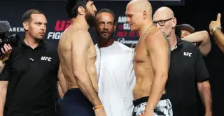 Ankalaev-Guskov set to headline UFC Abu Dhabi as early results roll in