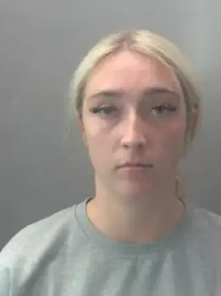 Prison Guard Jailed for Secret Romance with Inmate Behind Bars