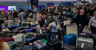 Heathrow Chaos as Air-Traffic Glitch Grounds Thousands of Flights
