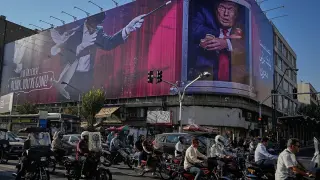 Blockade Strangles Iran’s Economy as Ports Grind to a Halt