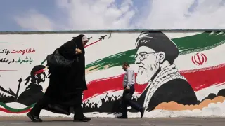Trump rekindles regime-change push as Iran conflict stalls diplomacy
