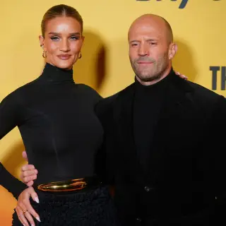 Rosie Huntington-Whiteley Returns to Victoria's Secret Runway After 16 Years