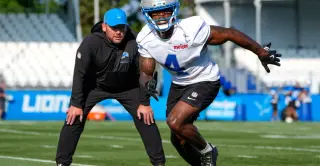 Lions Day 4: Defense clamps in red zone as Frazier shines