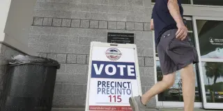 Final Forecasts Signal Democratic House Flip, Senate Control Uncertain