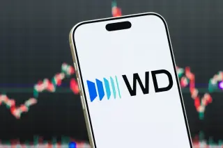 Toshiba's $380M HDD Expansion Triggers 10% Plunge in Seagate, Western Digital