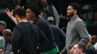Tatum Knee Case Stirs Debate on Inside Information in the NBA
