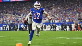 Bills unleash five-TD night as Highmark Stadium opens with 41-31 win over Lions