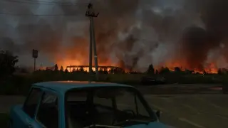 Gaps in Ukraine’s shield widen as Russia unleashes ballistic missiles