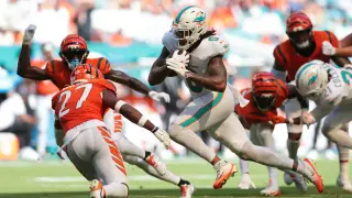 Dolphins Extend Winless Streak to Five Games After 31-24 Loss to Bengals