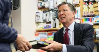 Prosecutors hinge seashell post on Comey’s fiction in high-stakes threat case